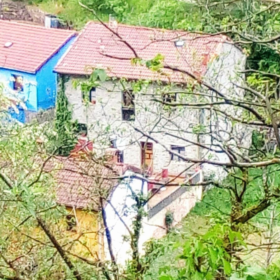 El Sumiciu Mieres (Asturias) Exterior foto